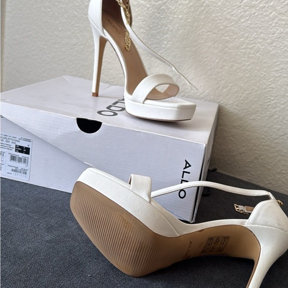Aldo Elegant Cream High Heel Sandals - Picture 1 of 1